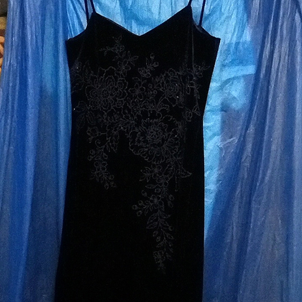 Blue dress, medium, long